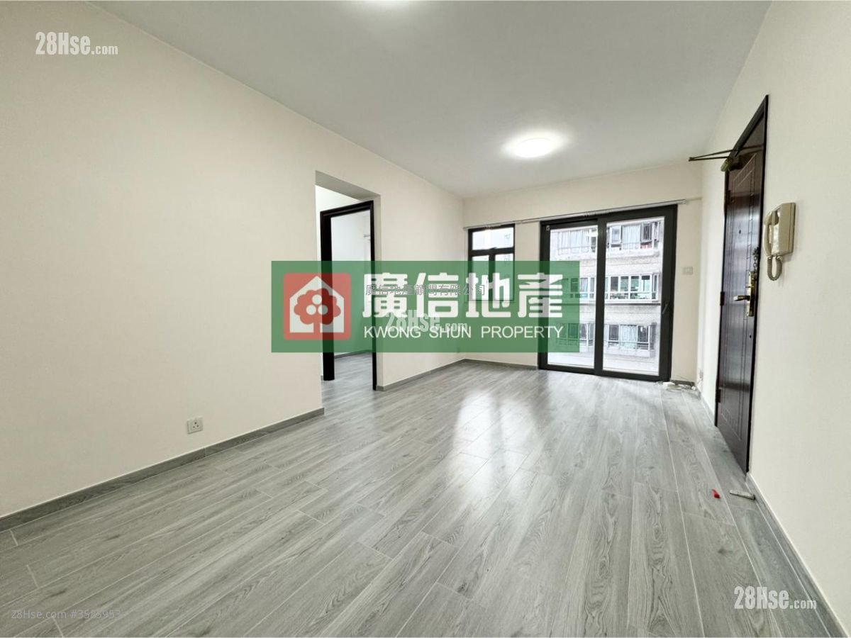 Le Mansion Rental 3 Bedrooms , 1 Bathroom 520 ft²