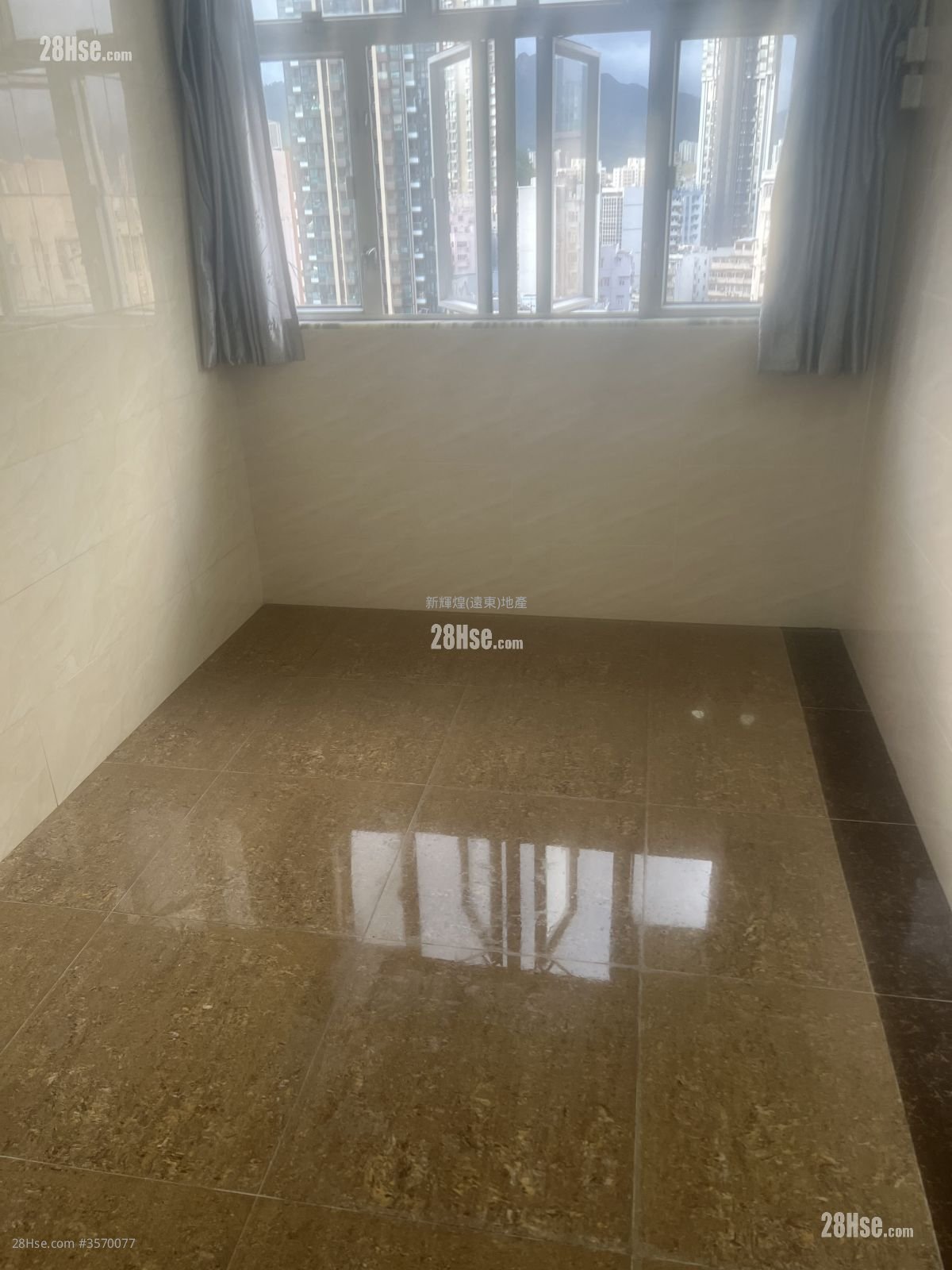 Po Fung Building Rental 140 ft²