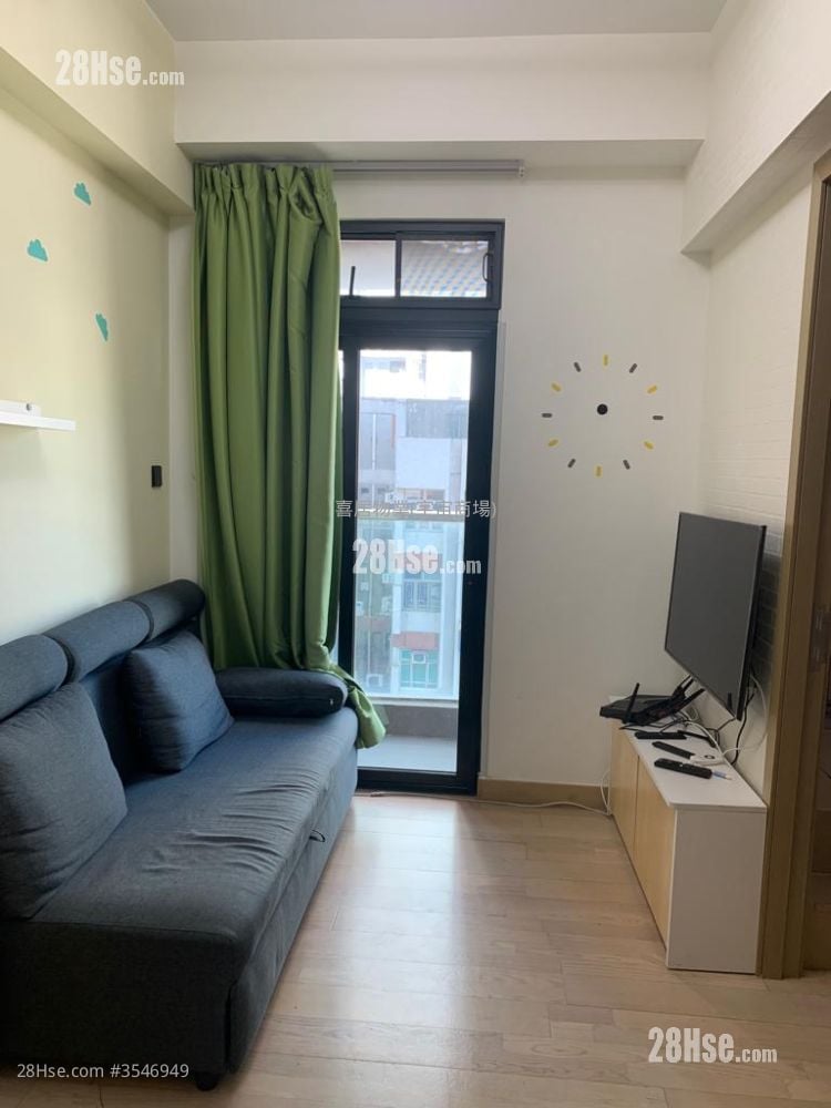 Giovane Rental 2 Bedrooms , 1 Bathroom 341 ft²