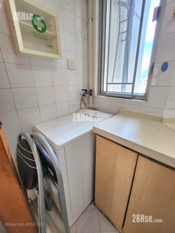 King Shan Court Rental 2 Bedrooms , 1 Bathroom 414 ft² King Shan Court Rental 2 Bedrooms , 1 Bathroom 414 ft²