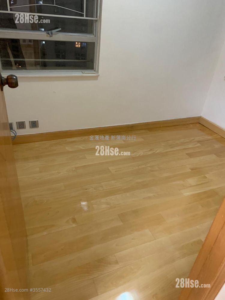 King Shan Court Rental 2 Bedrooms , 1 Bathroom 414 ft² King Shan Court Rental 2 Bedrooms , 1 Bathroom 414 ft²