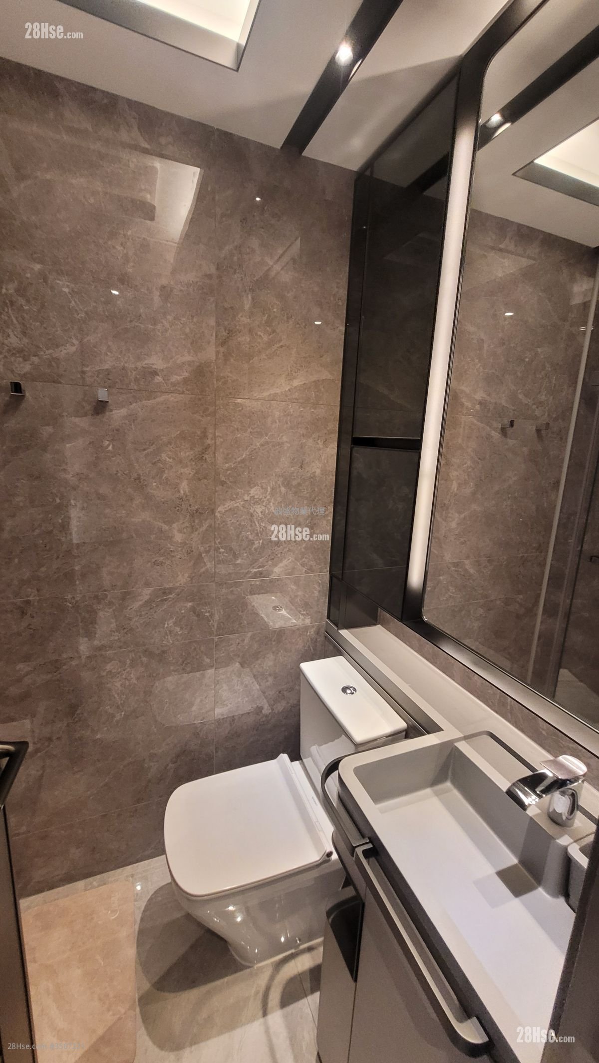 Cullinan Sky Rental 1 Bedroom 236 ft² Cullinan Sky Rental 1 Bedroom 236 ft²