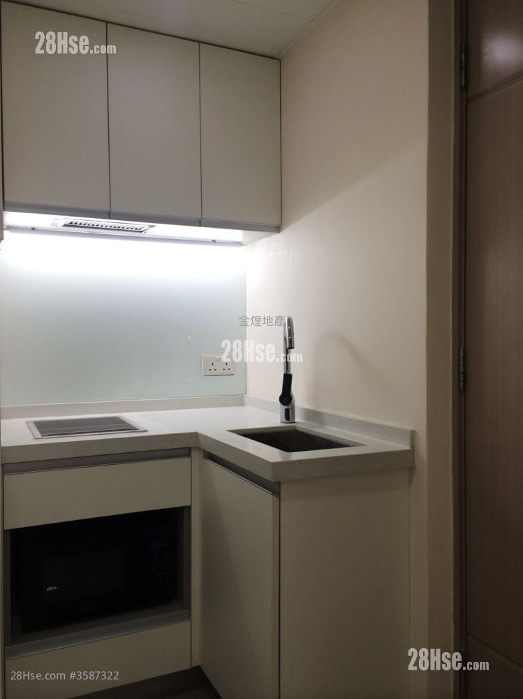 Claymore Lodge Rental Studio 290 ft²
