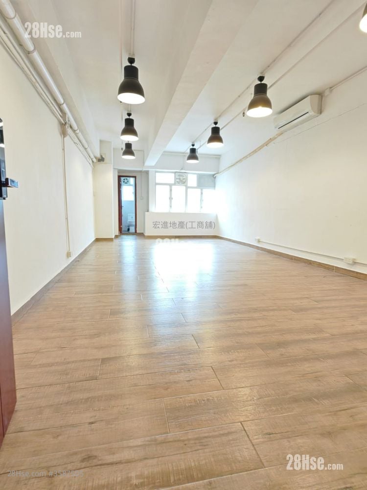 Fung Yip Industrial Building Rental 430 ft²