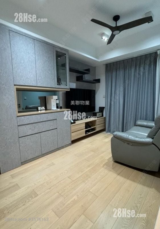 Savannah Sell 1 Bedroom , 1 Bathroom 310 ft² Savannah Sell 1 Bedroom , 1 Bathroom 310 ft²