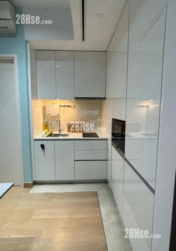 Savannah Sell 1 Bedroom , 1 Bathroom 310 ft² Savannah Sell 1 Bedroom , 1 Bathroom 310 ft²