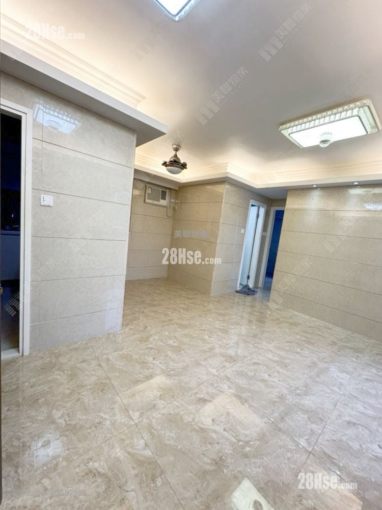Fanling Centre Sell 2 Bedrooms , 1 Bathroom 476 ft²