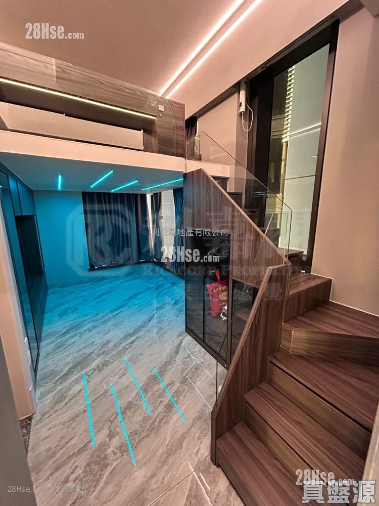 Eden Manor Sell 4 Bedrooms , 1 Bathroom 1,314 ft²