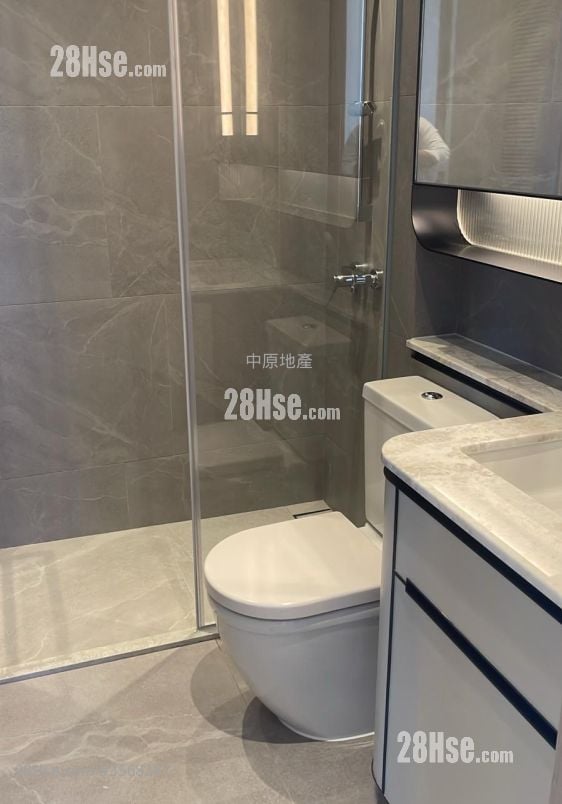 Seasons Place 售盤 1 房 323 平方呎 Seasons Place 售盤 1 房 323 平方呎