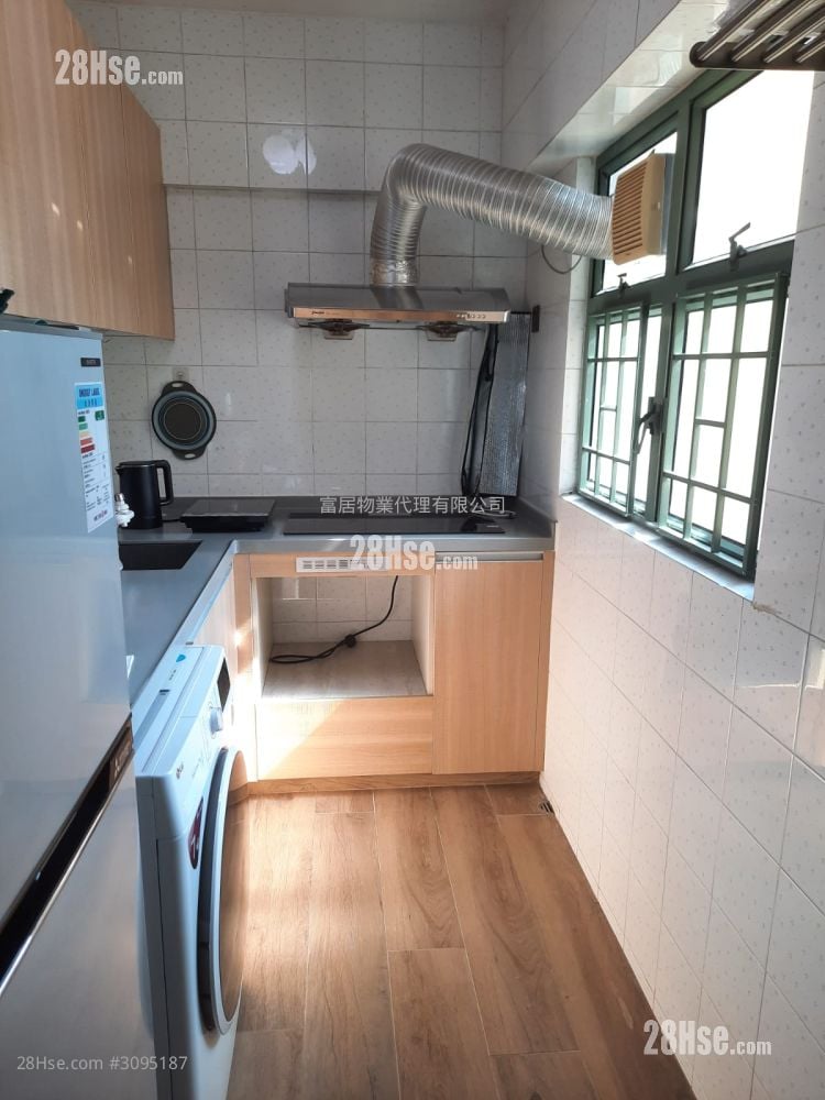 浪翠园 售盘 2 房 , 1 浴室 471 平方尺 浪翠园 售盘 2 房 , 1 浴室 471 平方尺