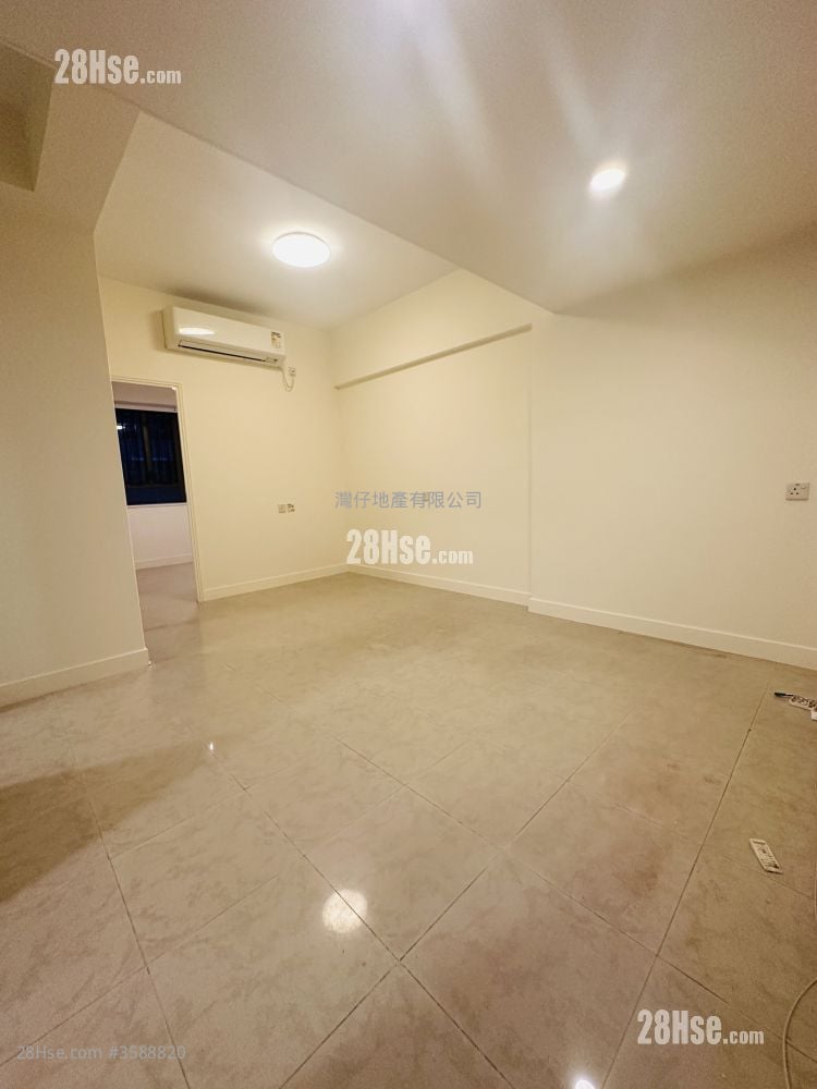 Ying Lee Mansion Rental 2 Bedrooms , 1 Bathroom 405 ft²