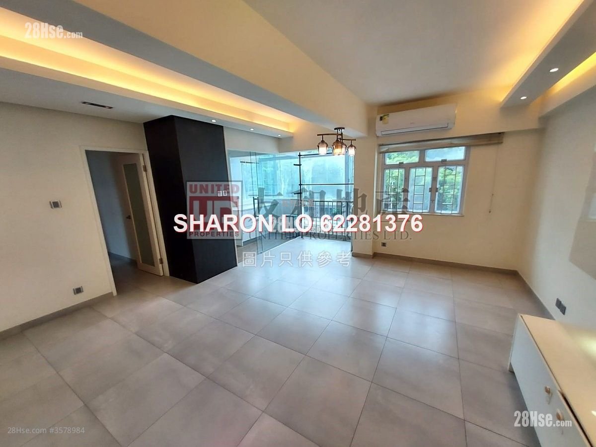 Beverley Heights Rental 3 Bedrooms , 2 Bathrooms 976 ft²