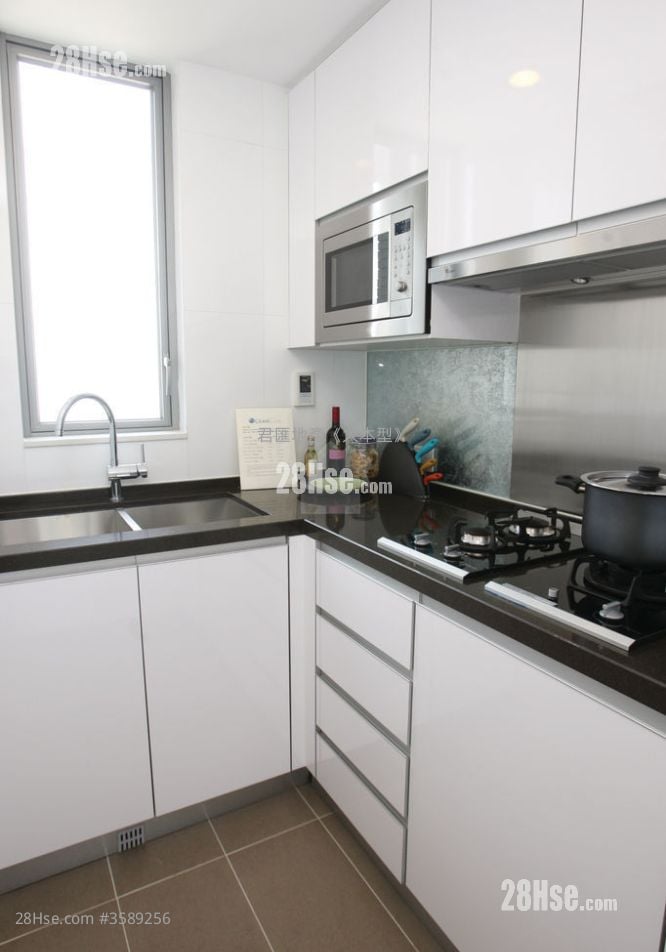 Ocean One Sell 2 Bedrooms , 2 Bathrooms 535 ft²