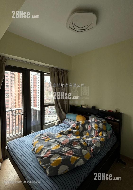 Sol City Sell 3 Bedrooms , 2 Bathrooms 725 ft² Sol City Sell 3 Bedrooms , 2 Bathrooms 725 ft²