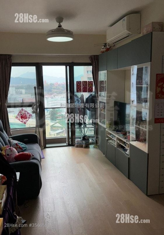 Sol City Sell 3 Bedrooms , 2 Bathrooms 725 ft² Sol City Sell 3 Bedrooms , 2 Bathrooms 725 ft²