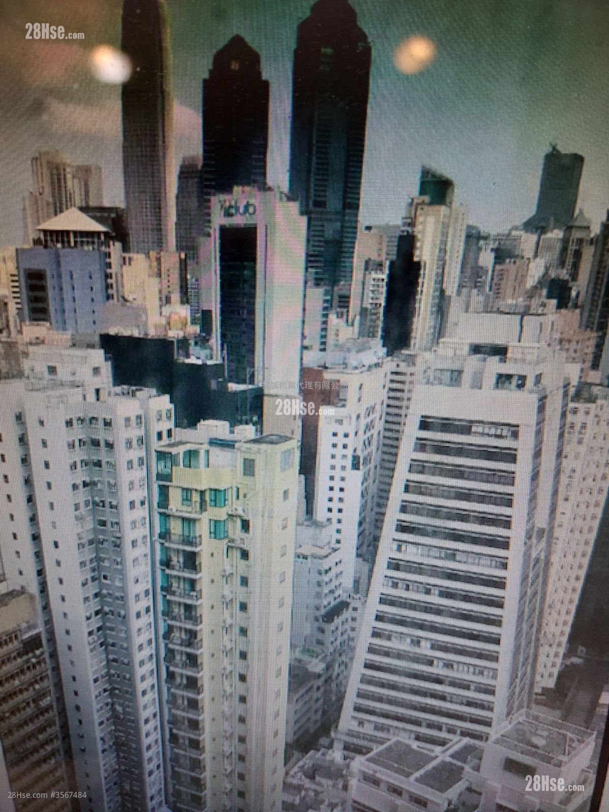 Queen's Terrace Rental 2 Bedrooms , 1 Bathroom 490 ft²