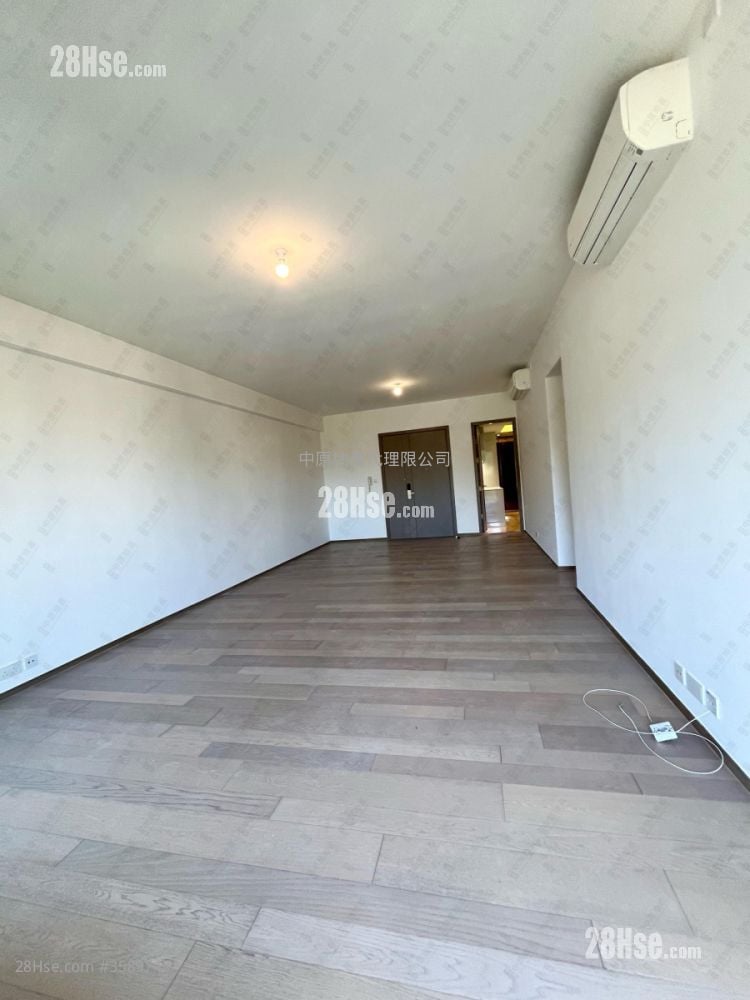 Mount Regalia Sell 4 Bedrooms 1,554 ft²