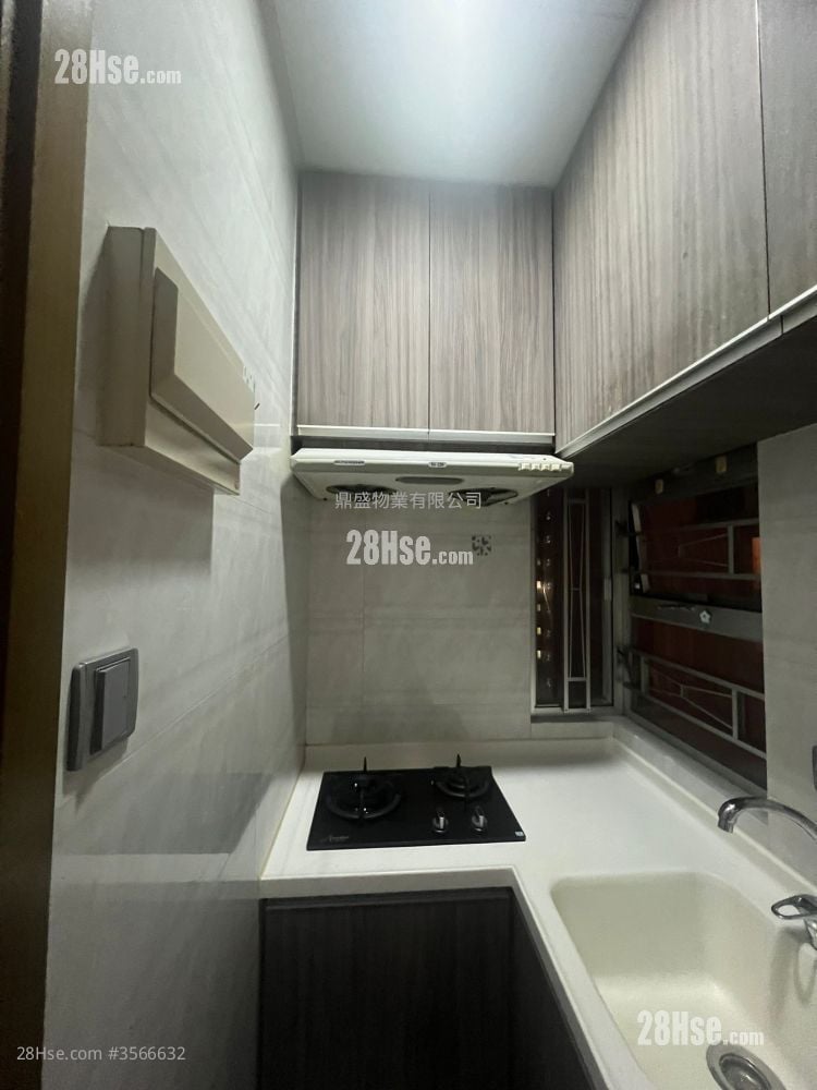 Po Fuk Building Rental 2 Bedrooms , 1 Bathroom 242 ft²