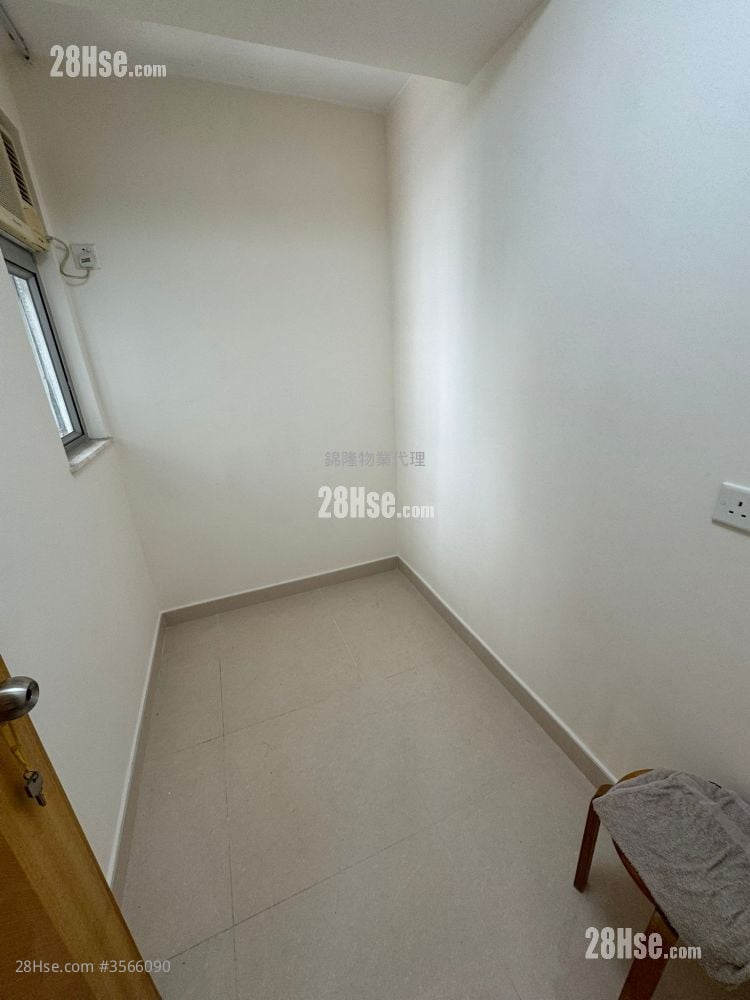 陽光廣場 租盤 3 房 , 1 浴室 384 平方呎 陽光廣場 租盤 3 房 , 1 浴室 384 平方呎