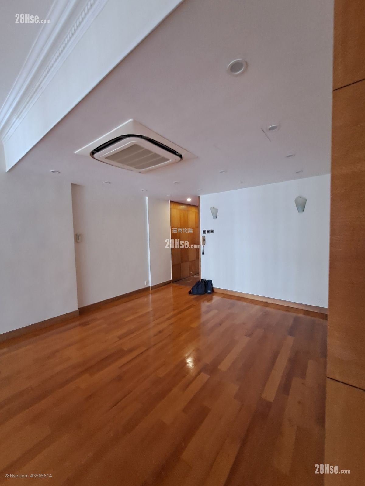First Mansion Rental 2 Bedrooms , 2 Bathrooms First Mansion Rental 2 Bedrooms , 2 Bathrooms