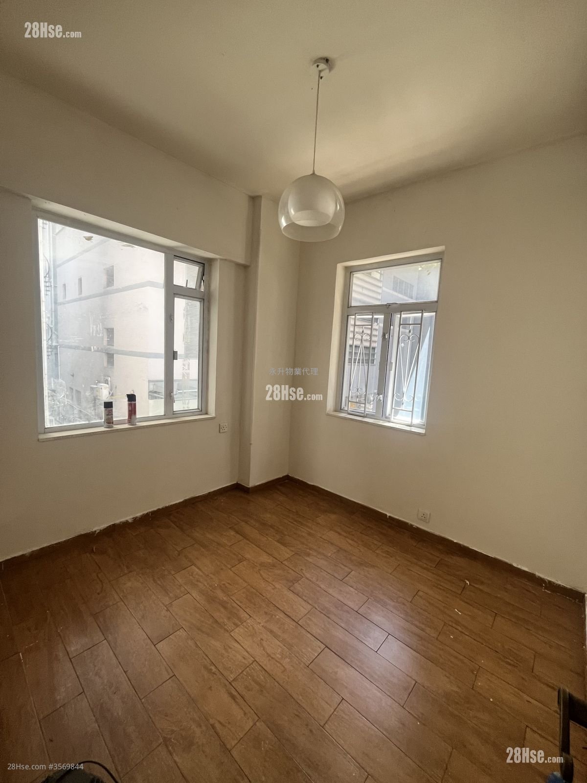 Liberty Mansion Rental 2 Bedrooms , 1 Bathroom 462 ft²
