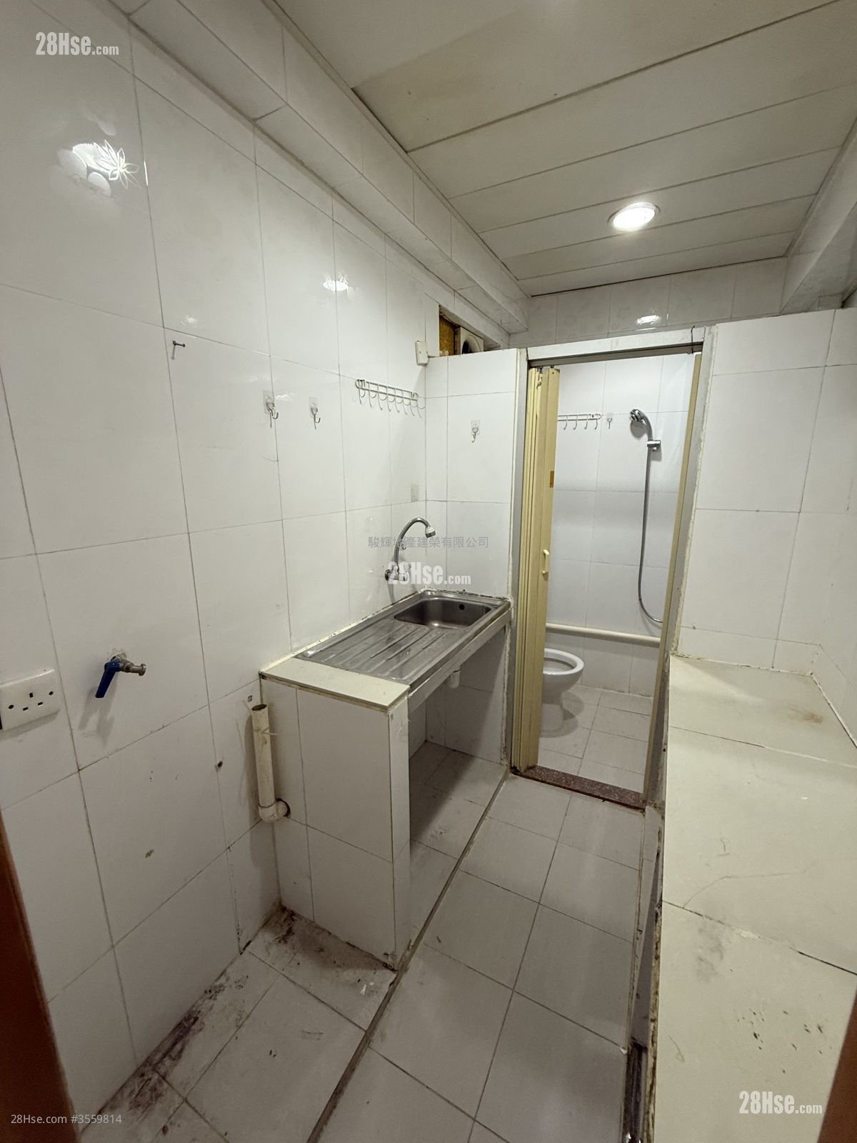 Kwong Yuen Building Sell 2 Bedrooms , 1 Bathroom 389 ft² Kwong Yuen Building Sell 2 Bedrooms , 1 Bathroom 389 ft²