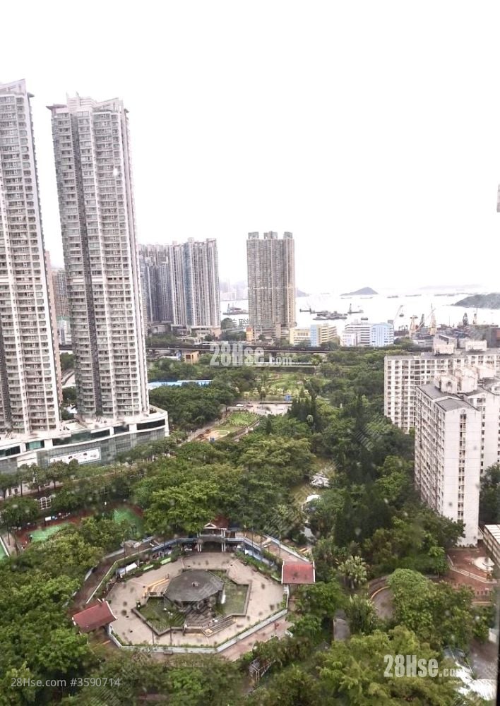 Oceanic View Sell 2 Bedrooms 442 ft²