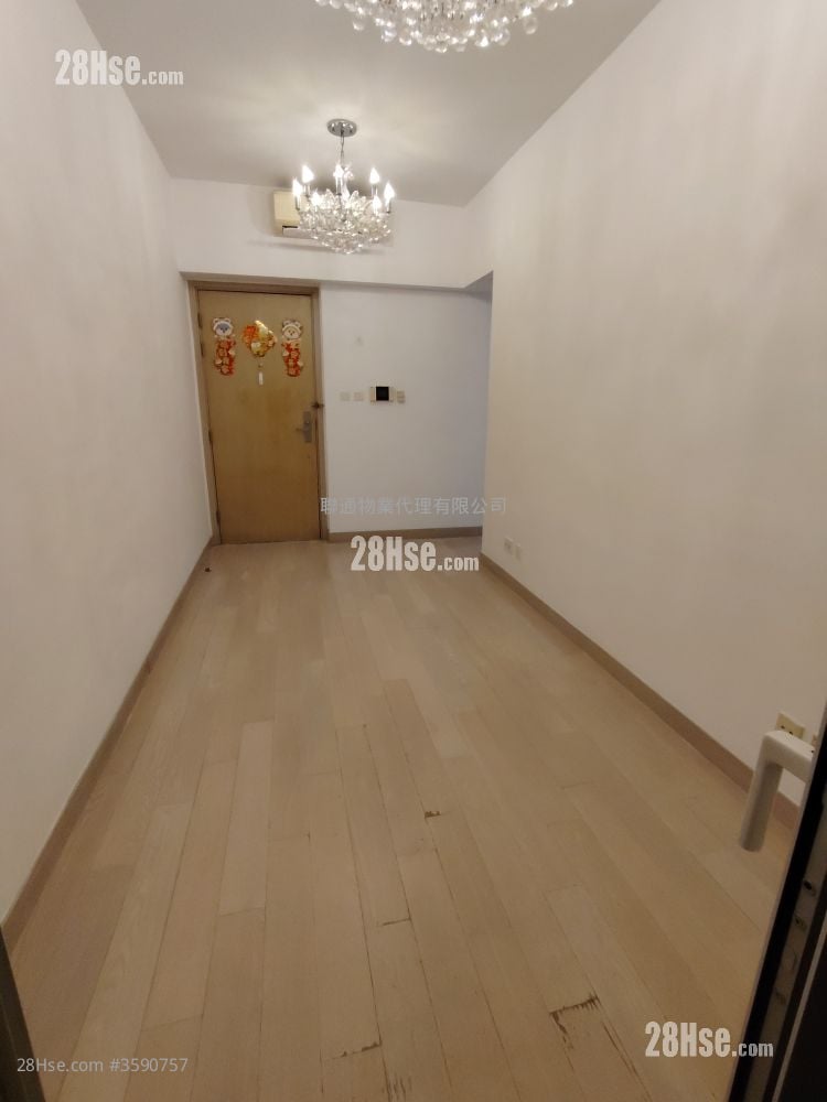 L.harbour18 Rental 2 Bedrooms , 1 Bathroom 424 ft²