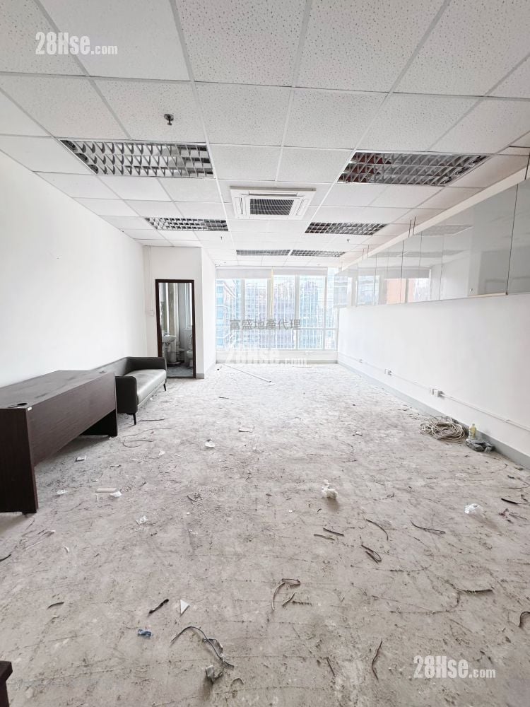Trendy Centre Rental