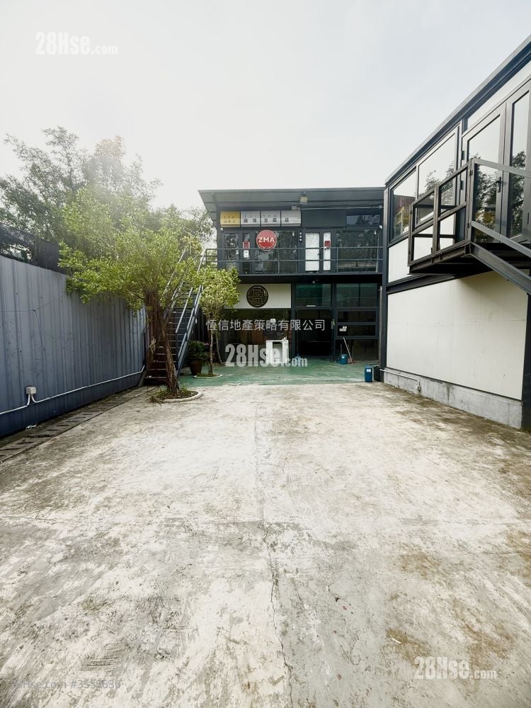Land Rental 800 ft² Land Rental 800 ft²