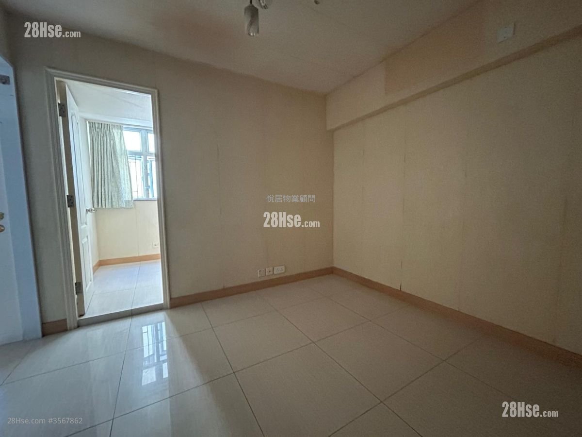 Tai Hong House Sell 2 Bedrooms , 1 Bathroom 311 ft² Tai Hong House Sell 2 Bedrooms , 1 Bathroom 311 ft²