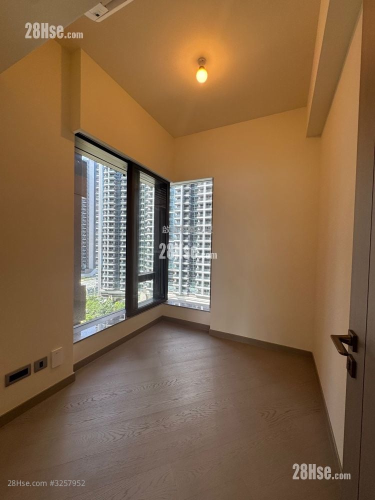 Pano Harbour Rental 3 Bedrooms , 3 Bathrooms 1,185 ft² Pano Harbour Rental 3 Bedrooms , 3 Bathrooms 1,185 ft²