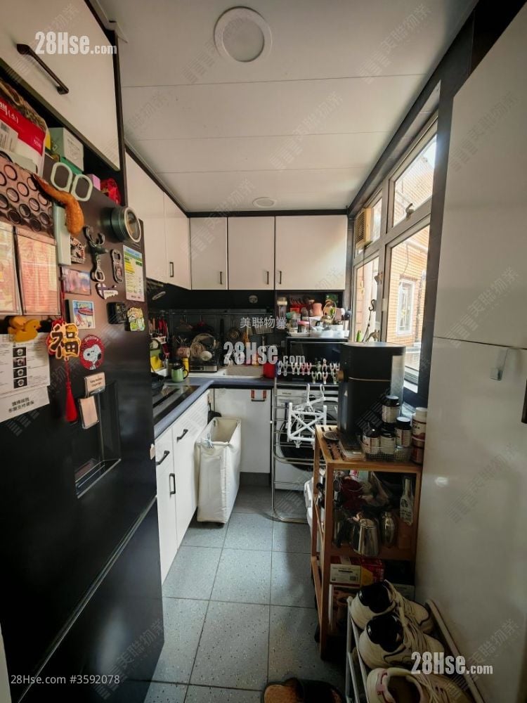 翠韵华庭 售盘 2 房 , 1 浴室 446 平方尺 翠韵华庭 售盘 2 房 , 1 浴室 446 平方尺