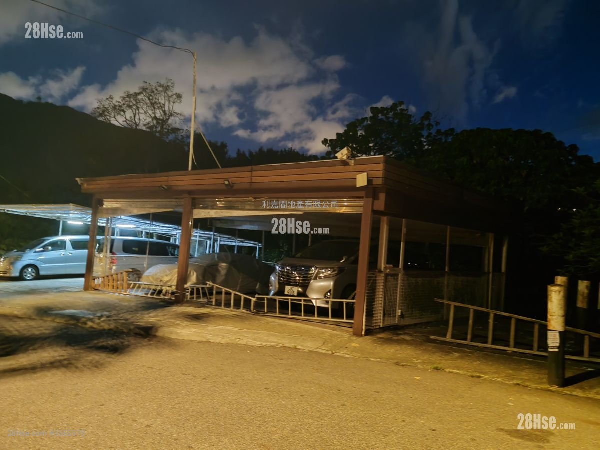 洋房 售盘 5+ 房 , 3 浴室 3,053 平方尺