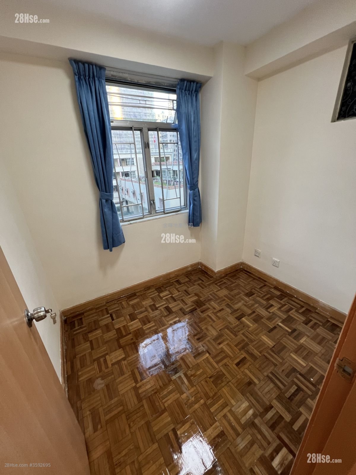 June Garden Rental 2 Bedrooms , 1 Bathroom 376 ft²