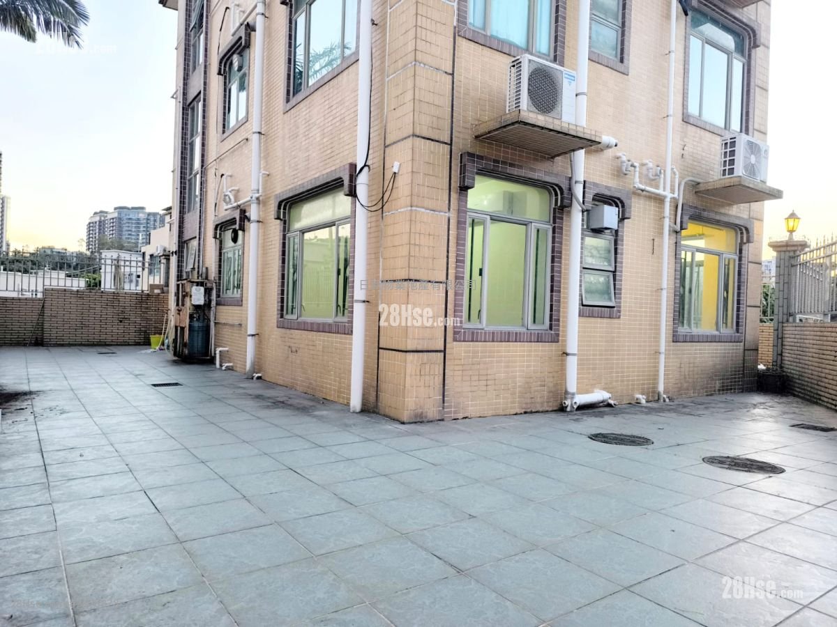 村屋 租盤 3 房 , 1 浴室 700 平方呎 村屋 租盤 3 房 , 1 浴室 700 平方呎