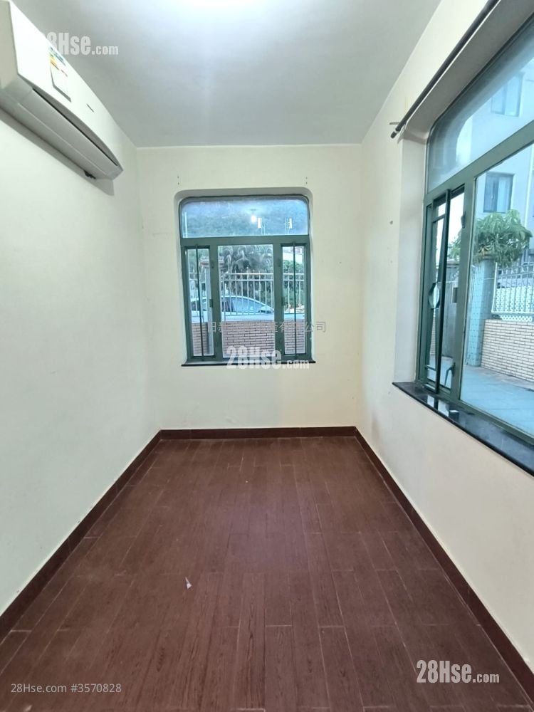 村屋 租盤 3 房 , 1 浴室 700 平方呎 村屋 租盤 3 房 , 1 浴室 700 平方呎