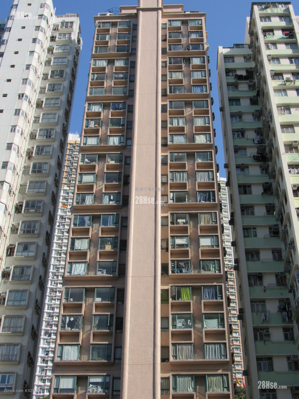 Wai King Mansion Sell 2 Bedrooms , 1 Bathroom 437 ft²