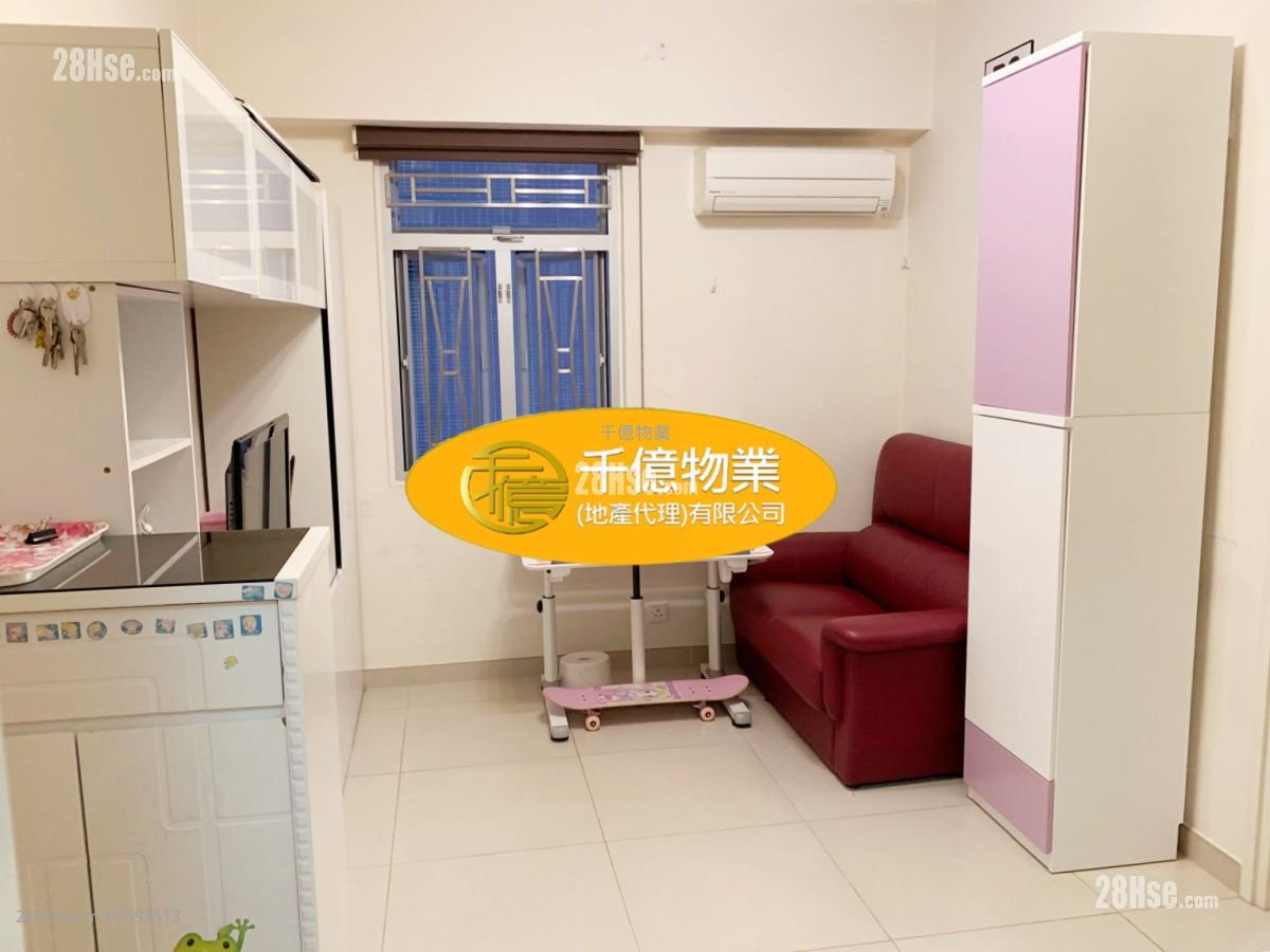 Cheong Mow Building Sell 2 Bedrooms 357 ft²