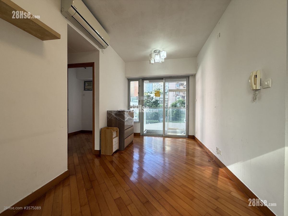 Manhattan Avenue Rental 2 Bedrooms , 1 Bathroom 415 ft²