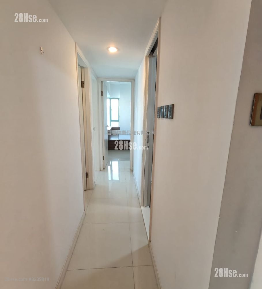 Sea Crest Villa Sell 3 Bedrooms , 2 Bathrooms 623 ft² Sea Crest Villa Sell 3 Bedrooms , 2 Bathrooms 623 ft²