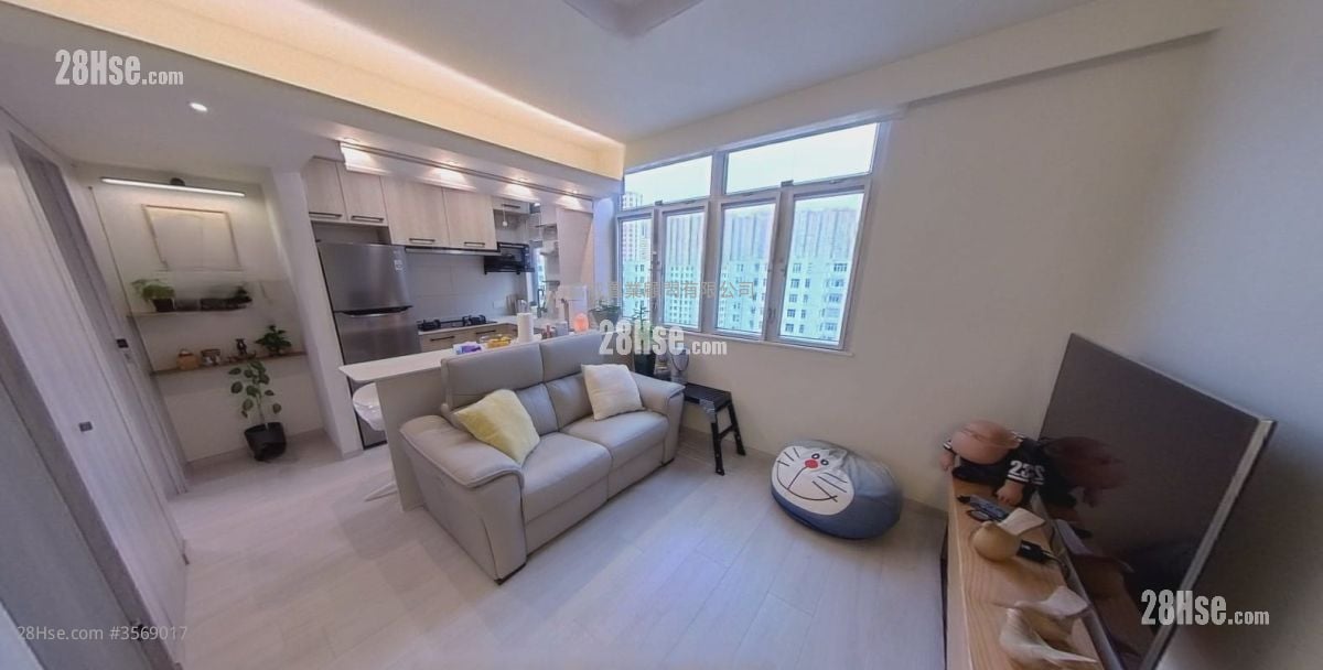 Telford Gardens Sell 2 Bedrooms , 1 Bathroom 513 ft² Telford Gardens Sell 2 Bedrooms , 1 Bathroom 513 ft²