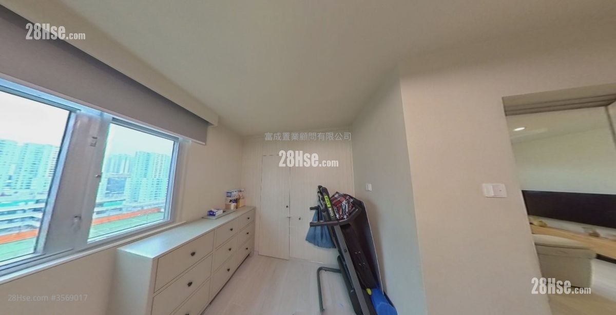 Telford Gardens Sell 2 Bedrooms , 1 Bathroom 513 ft² Telford Gardens Sell 2 Bedrooms , 1 Bathroom 513 ft²