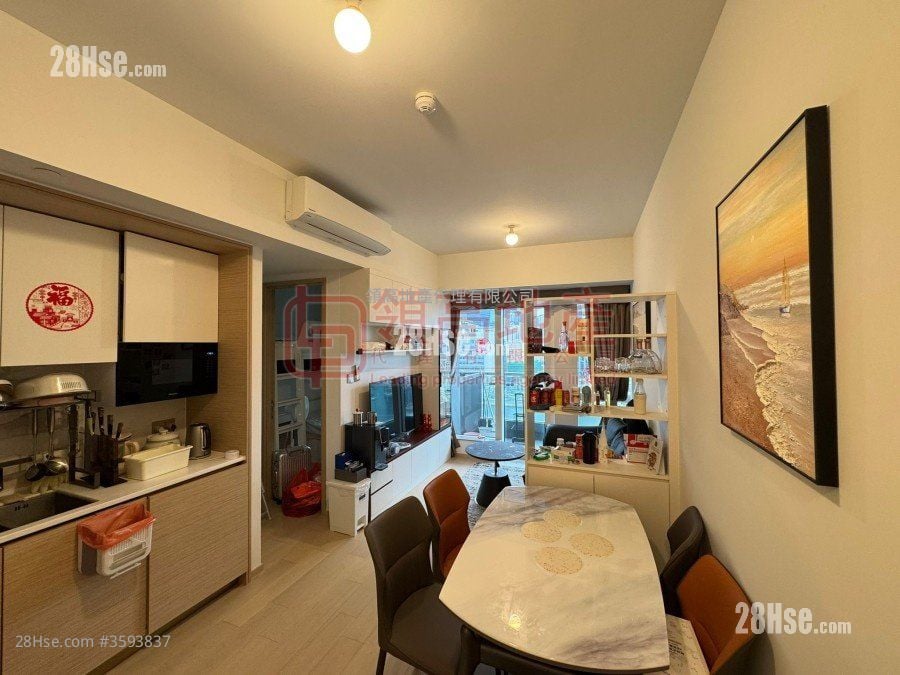 Miami Quay Rental 3 Bedrooms , 2 Bathrooms 620 ft²