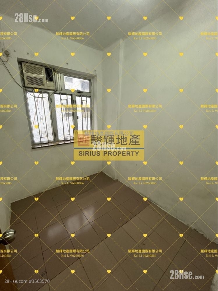 Kwong Yuen Building Sell 2 Bedrooms , 1 Bathroom 389 ft² Kwong Yuen Building Sell 2 Bedrooms , 1 Bathroom 389 ft²
