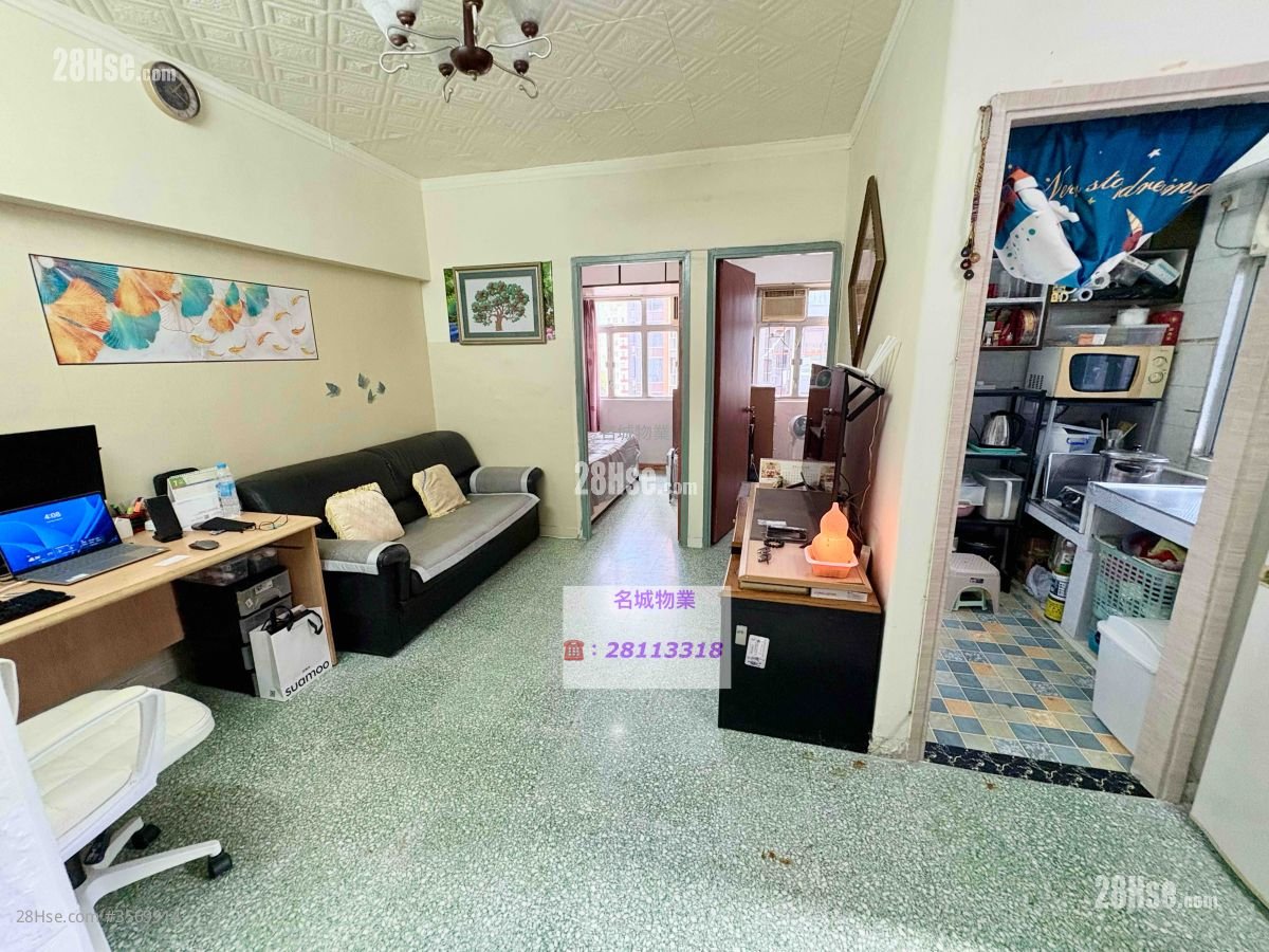 五福大廈 售盤 2 房 , 1 浴室 400 平方呎 五福大廈 售盤 2 房 , 1 浴室 400 平方呎