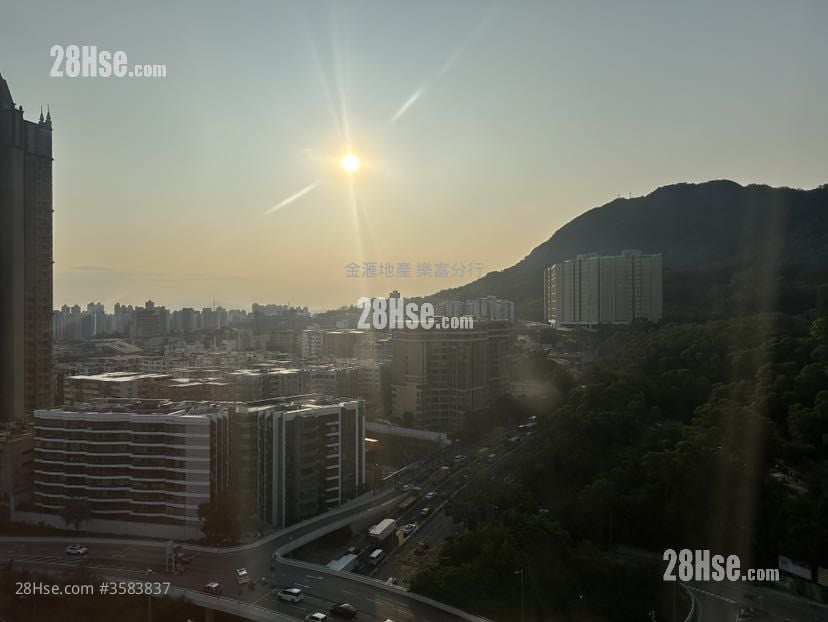 Tin Ma Court Sell 2 Bedrooms , 1 Bathroom 363 ft²