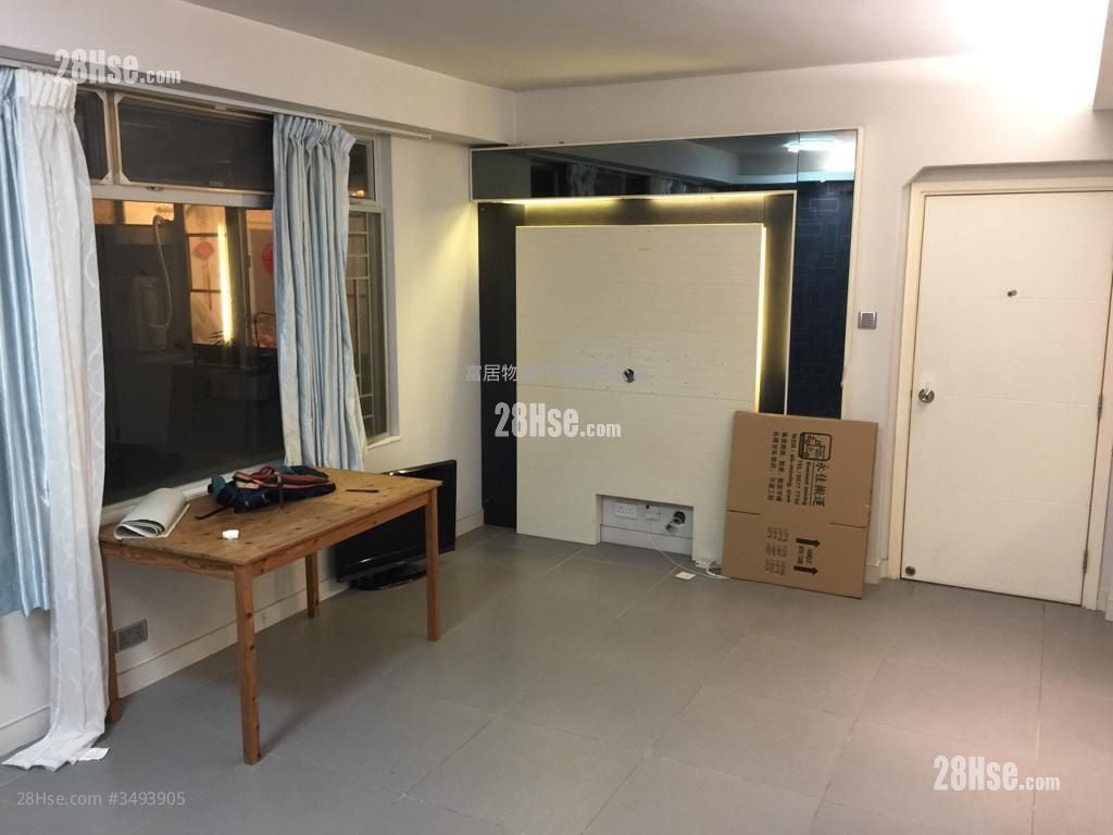 Hong Kong Garden Sell 2 Bedrooms , 1 Bathroom 536 ft² Hong Kong Garden Sell 2 Bedrooms , 1 Bathroom 536 ft²