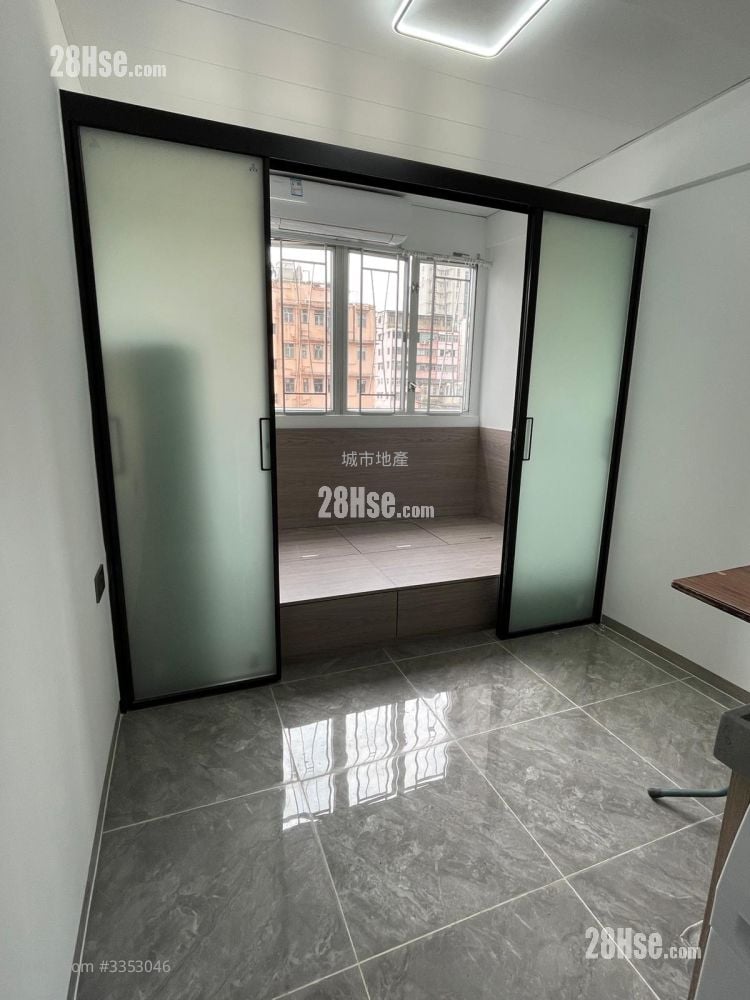 Lung Wa Building Rental 1 Bedroom , 1 Bathroom 170 ft²