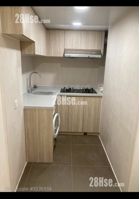 Full Wealth Gardens Rental 2 Bedrooms , 1 Bathroom 427 ft²